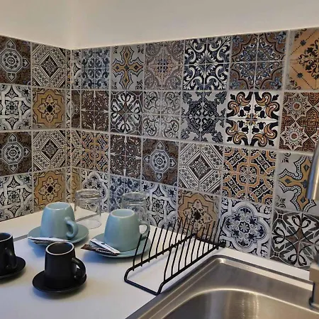 The 9 Project - Centre * Tesalónica