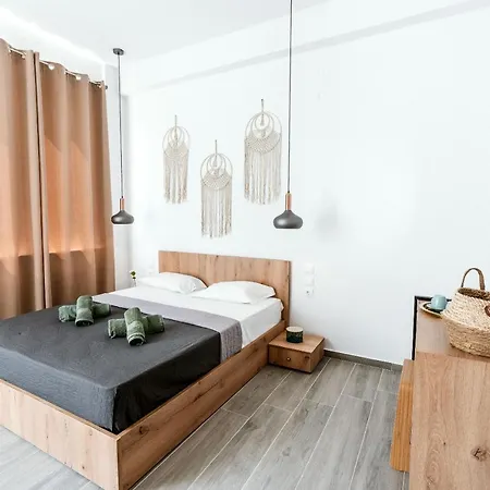 The 9 Project - Centre