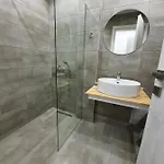 The 9 Project - Centre * סלוניקי