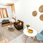 The 9 Project - Centre דירה סלוניקי