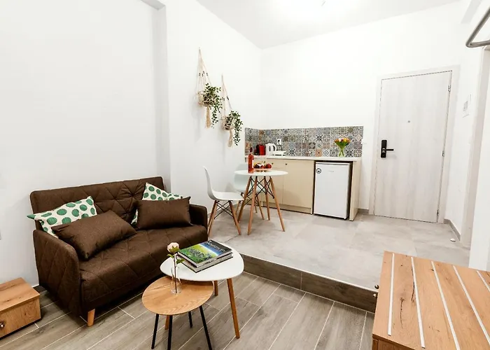 The 9 Project - Centre 아파트 테살로니키